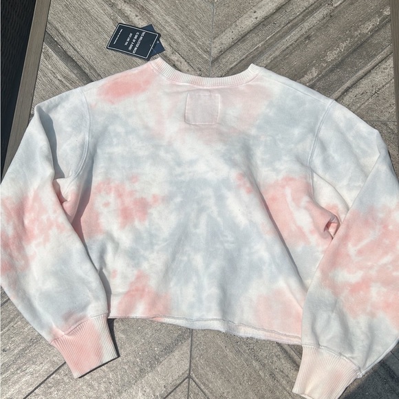 Hollister Cropped Crewneck - Picture 2 of 3